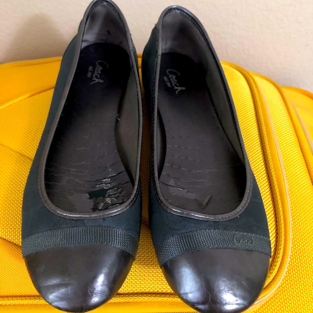 Women’s Blue Coach Flats Size 10 Preowned